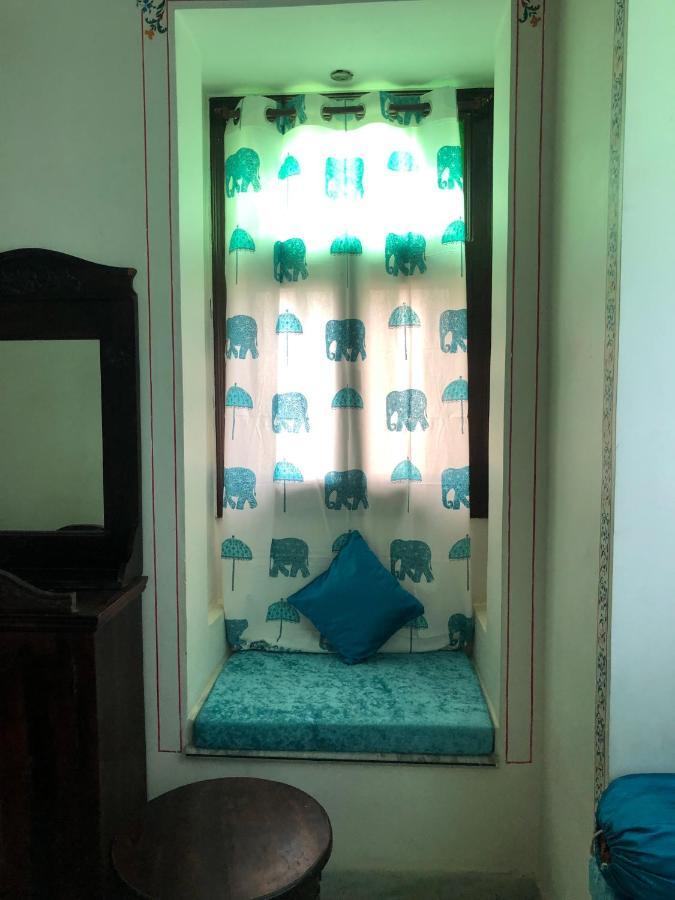 Whereabout Hostel อุเดเปอร์ ภายนอก รูปภาพ